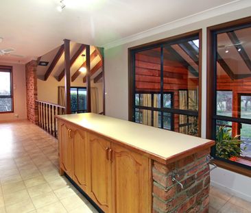 Spacious 4-Bedroom Home in a Quiet North Hill Location - Photo 6