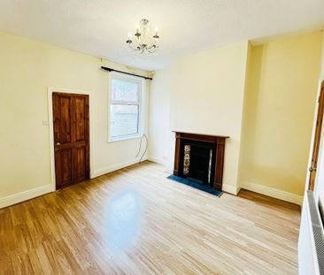 2 bedroom terraced house to rent - Photo 6