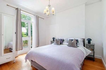 Camden Road, Camden, NW1 - Photo 3