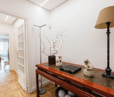 Excellent 4 Bedroom apartment for rent in Recoletos, Madrid - Photo 6
