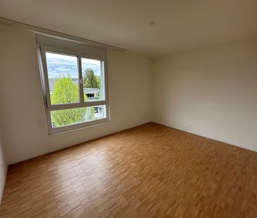 Moderne sonnige 4.5 Zi.Whg. mit grossem Balkon - Foto 1