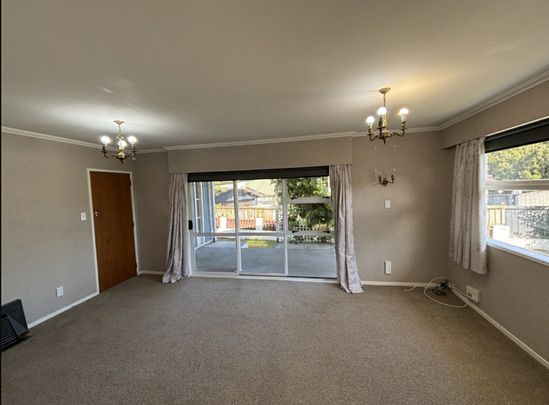 Cool down this summer in your own backyard pool - Photo 1