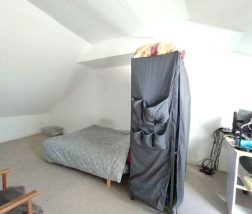 Location Appartement 2 pièces 72m² PLOERMEL 56800 - Photo 5