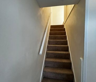 1 Bed Maisonette, Station Road, BS34 - Photo 6