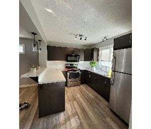 3 Bed 2.5 Bath Dbl Garage Duplex Southfort Fort Saskatchewan - Photo 2
