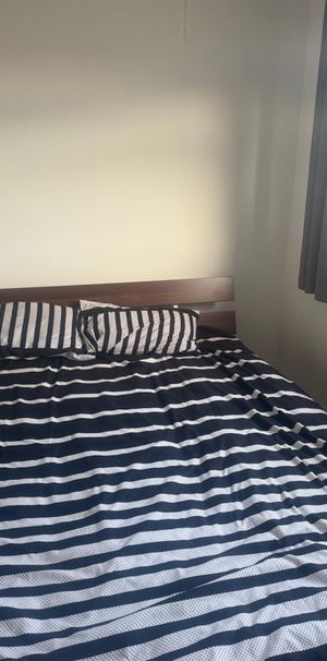 Room in a Shared Flat, Hayward Court, SW4 - Photo 1