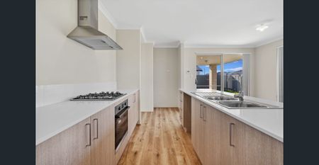 Modern Comfort Meets River Lifestyle - Stunning 4x2 Family Home! - Photo 2