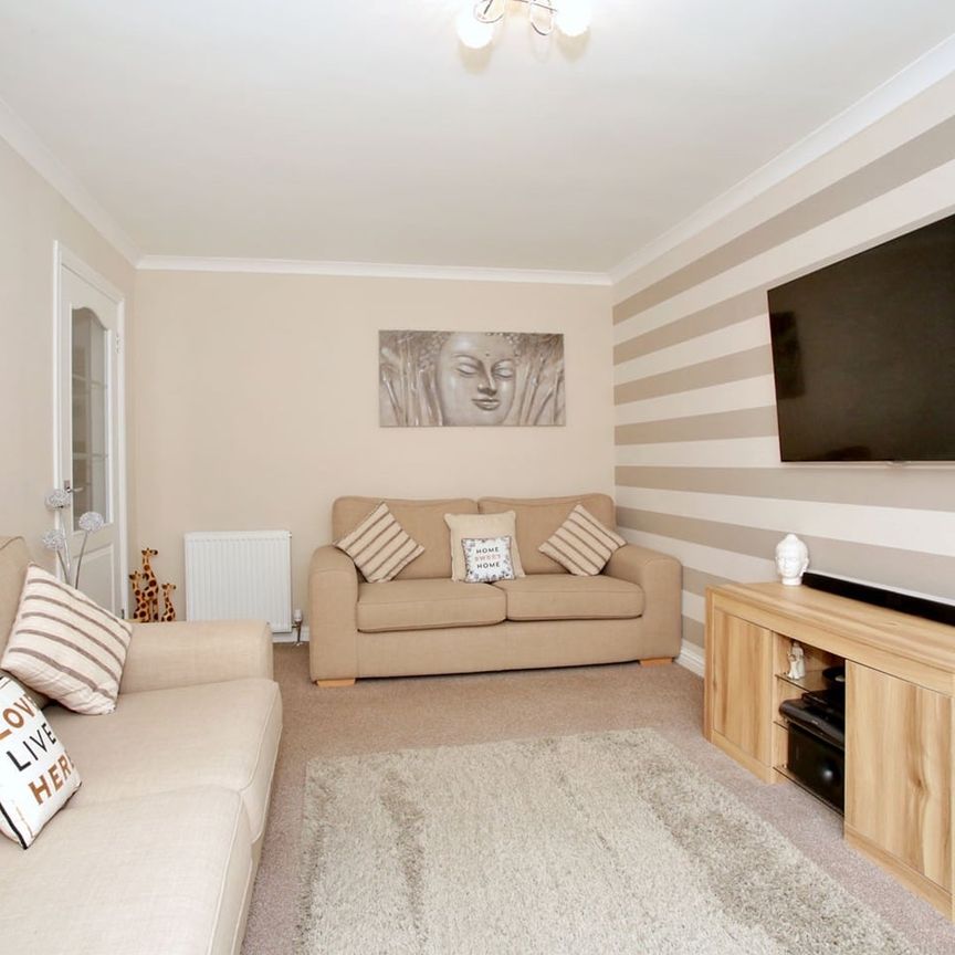 3 Bed Semi-Detached House, Garthdee Road, AB10 - Photo 1