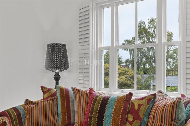 5 bedroom townhouse to rent - Photo 1