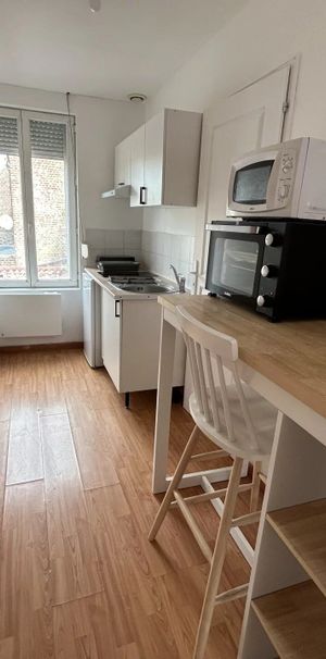 Location Studio 1 pièces 24 m2 à Saint-Quentin - Photo 1