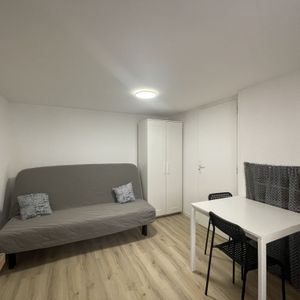 Location Appartement 1 pièce 14m² NARBONNE 11100 - Photo 2