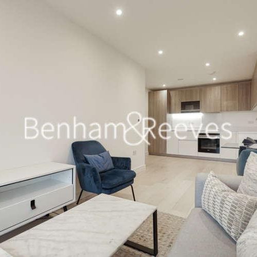 Sinclair Road, Kensington, W14 - Photo 1