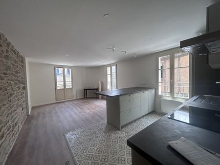 Location Appartement 3 pièces 64m² DOL DE BRETAGNE 35120 - Photo 3
