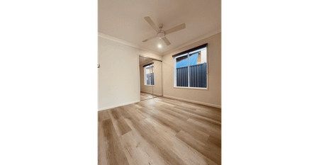 STYLISH FAMILY HOME IN THE HEART OF THORNLANDS - Photo 2