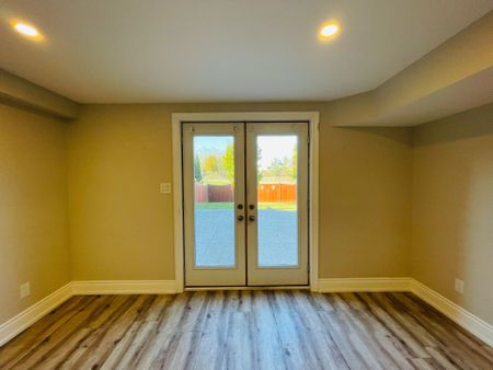 For Lease - 996 Booth Avenue Unit# Basement, Innisfil, Ontario - Photo 3