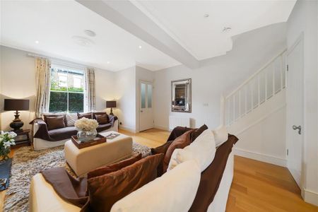 3 bedroom terraced house to rent - Photo 5
