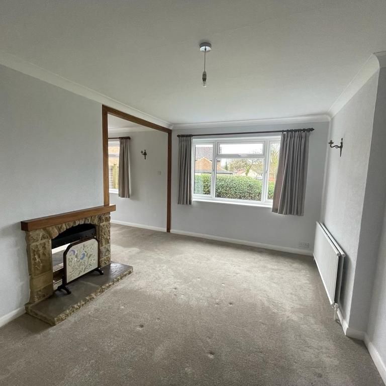 2 bedroom bungalow to rent - Photo 1