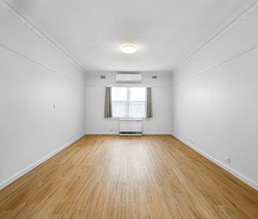 Neatly presented home in a sought-after Redan setting - Photo 4