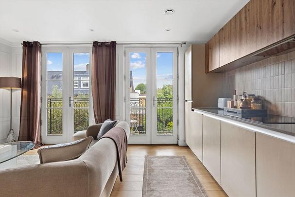 1 bedroom flat to rent - Photo 1