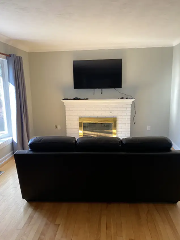 1260 Field St - Photo 3