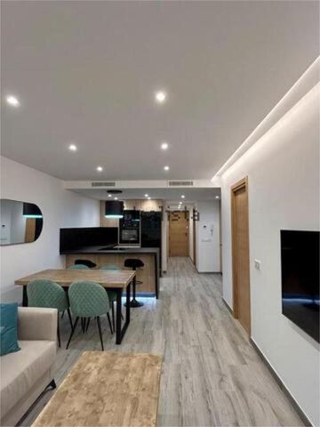 Alquiler de piso en Calle Huerta Nueva - Photo 3