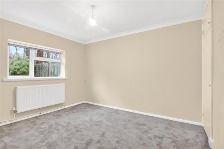 2 bedroom bungalow to rent - Photo 3