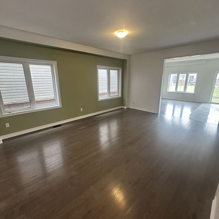 For Lease - 352 Vandusen Avenue, Southgate, Ontario - Photo 1