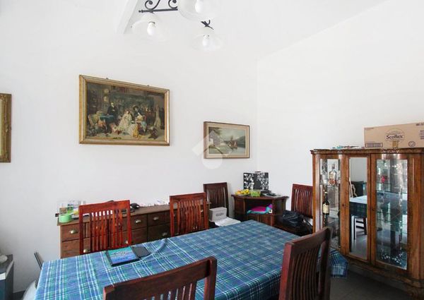 Casa indipendente in affitto