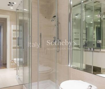 Prestigioso attico con una splendida terrazza panoramica. - Photo 6