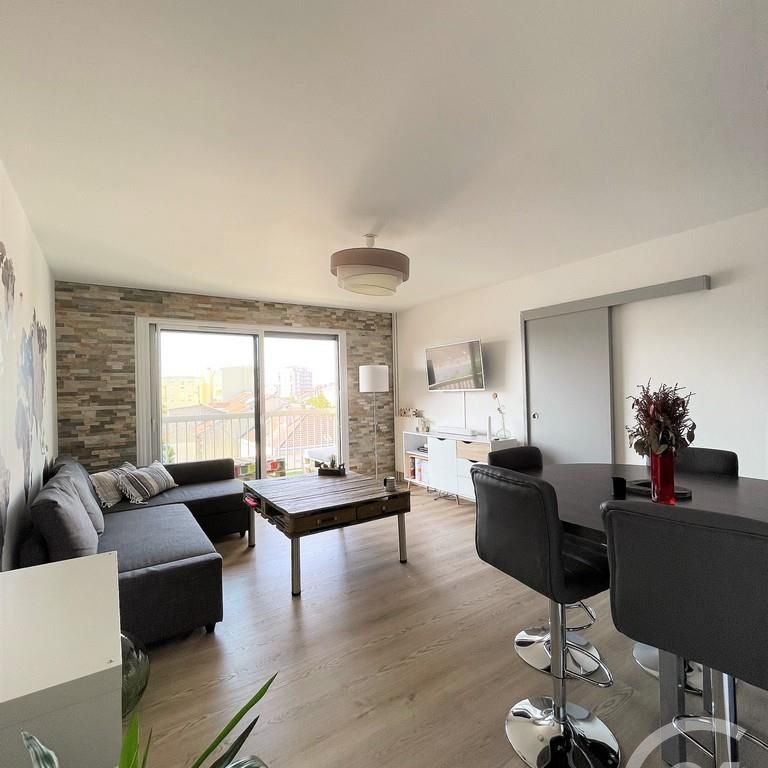 Location Appartement 3 pièces 56m² LA NEUVILLETTE 51100 - Photo 1