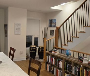 For Lease - 18 Mariners Pier Way, Orillia, Ontario - Photo 1