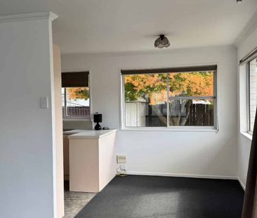 Light-Filled Comfort in a Prime Location - Photo 3