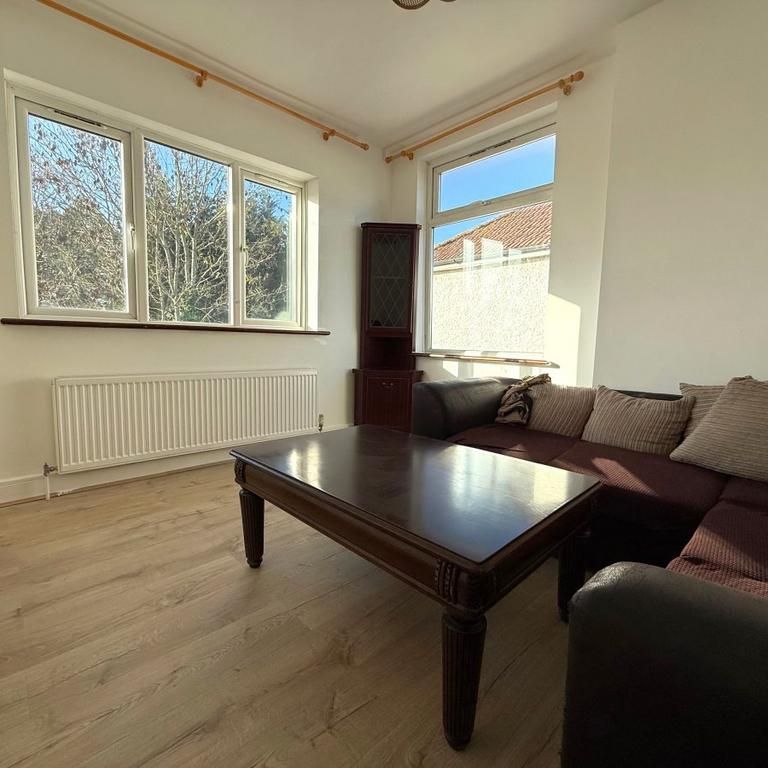 3 bedroom maisonette to rent - Photo 1