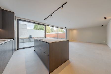 centraal gelegen, high-end nieuwbouwappartement - Photo 3