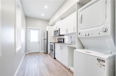 For Lease - 102 Wellington Street Unit# 1, Hamilton, Ontario - Photo 5