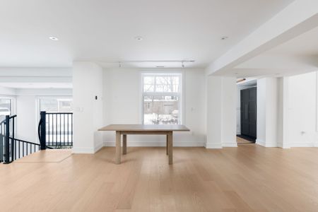 For Lease - 159 Humbervale Boulevard, Toronto, Ontario - Photo 2