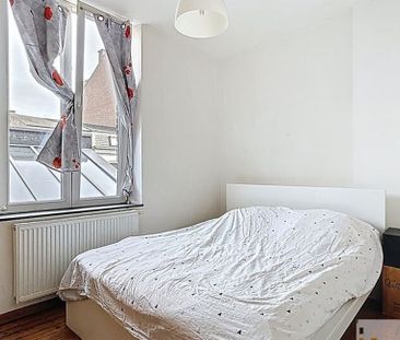 Appartement te huur in Andenne voor € 650 met 1 slaapkamer - Photo 5