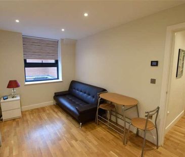 Market Place, Reading, Berkshire, RG1 - Photo 1