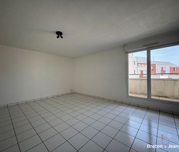 Location Appartement 2 pièces 49m² - Photo 3