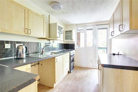 1 bedroom flat to rent - Photo 4