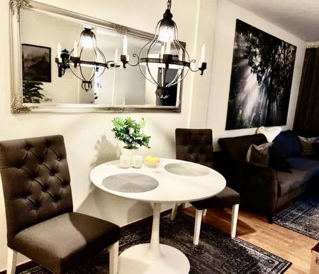 Skarpnäcks Gård - 1rok - tillsv - 12.500kr/mån - Photo 3