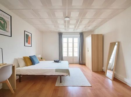 Rua Alexandre Herculano, Lisbon, Lisbon 1150-005 - Photo 2