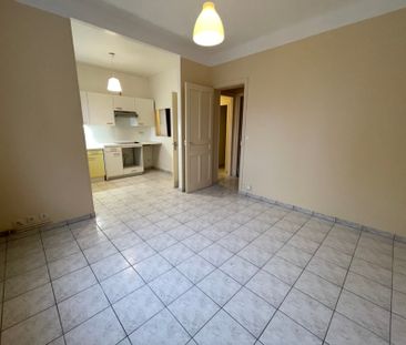 Location Appartement 2 pièces 47m² - Photo 1