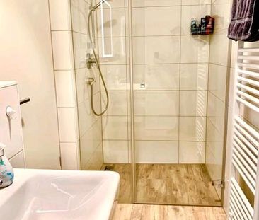 Für Wochenendpendler: Möbliertes Zimmer in Höfingen - Photo 4