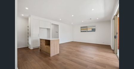 Versatile, Modern Living in a Premium Dernancourt Location - Photo 3