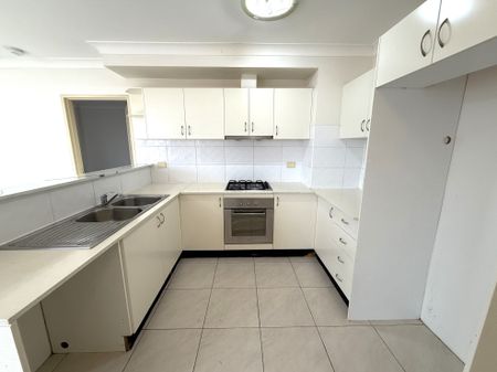 45/7-9 Cross Street, Bankstown NSW 2200 - Photo 3