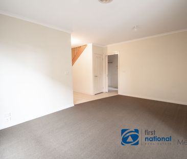Spacious 4-Bedroom Townhouse in Central Melton! - Photo 1