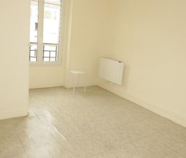 Location Appartement 1 pièce 23m² CHOISY LE ROI 94600 - Photo 1