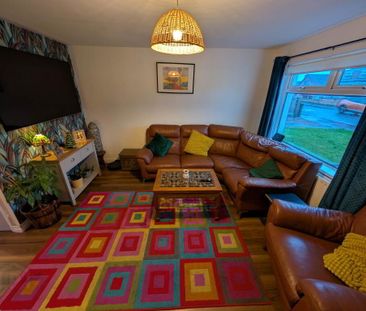 3 Dromore Road, Carrickfergus, BT38 7PJ - Photo 2