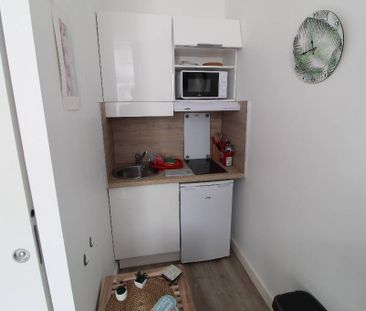 Location appartement 1 pièce 13.33 m² à Lille (59800) - Photo 1